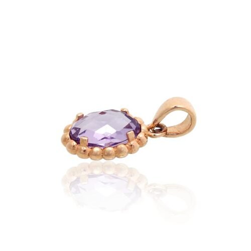 Alternative view of Gold pendant with Amethyst