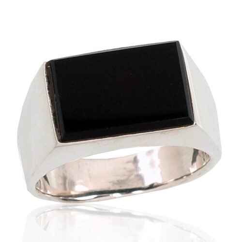 Silver ring with Onix
