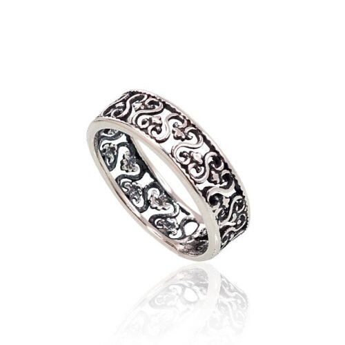 Alternative view of Silver ring