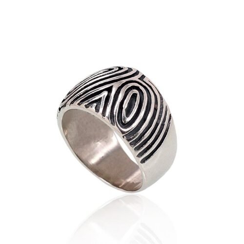 Alternative view of Silver ring
