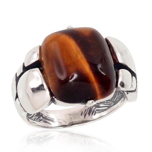 Silver ring with Tiger eye