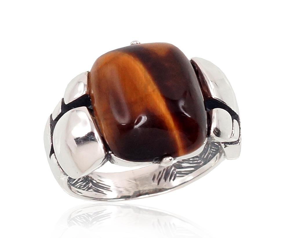 Silver ring with Tiger eye