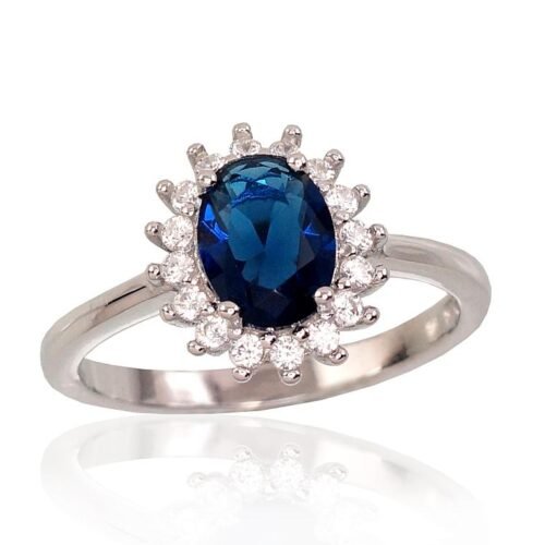Silver ring with Zirkons