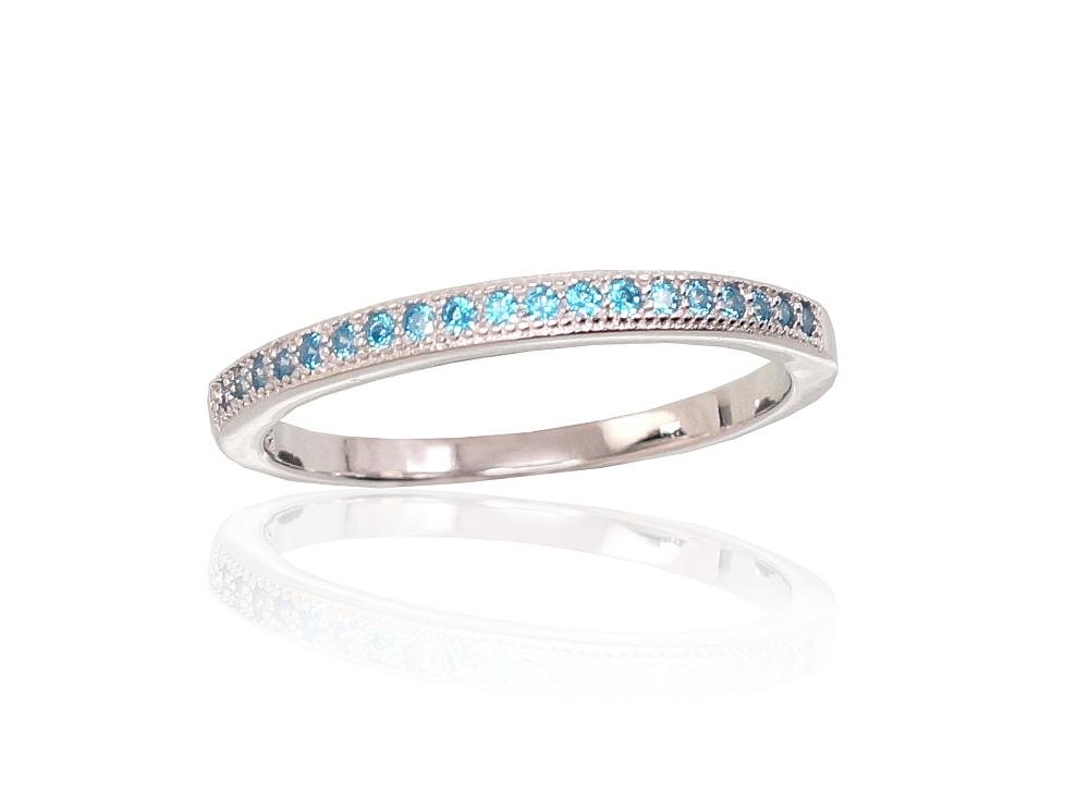 Silver ring with Zirkons