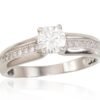 Silver ring with Zirkons