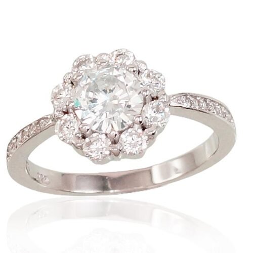 Silver ring with Zirkons