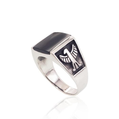 Alternative view of Silver ring with Onix