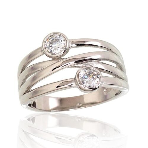 Silver ring with Zirkons
