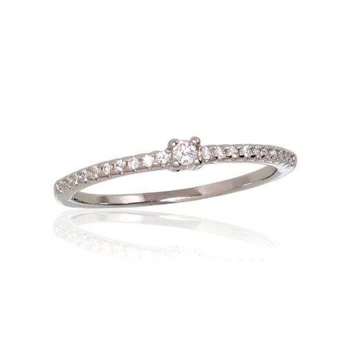 Silver ring with Zirkons
