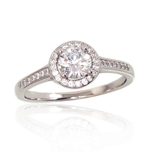 Silver ring with Zirkons