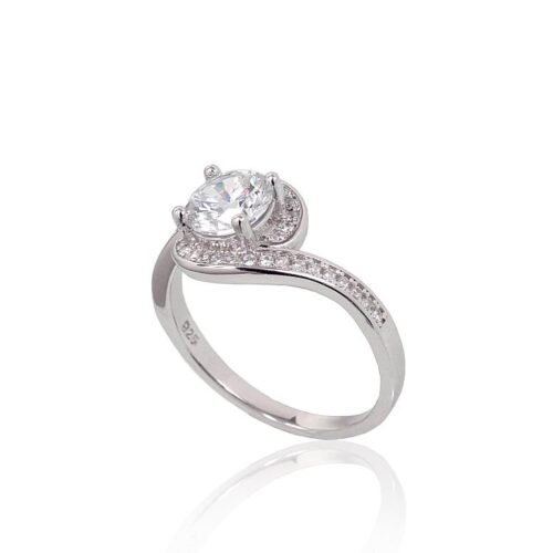 Alternative view of Silver ring with Zirkons