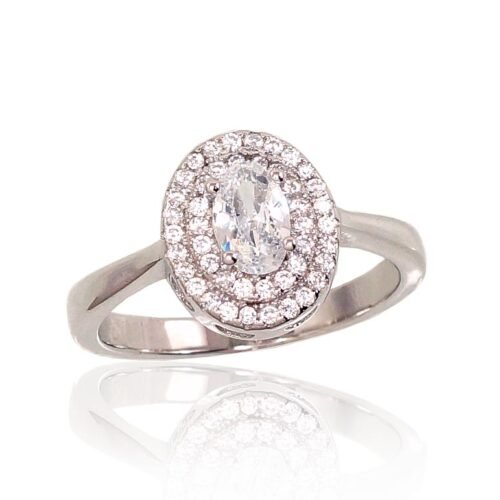 Silver ring with Zirkons