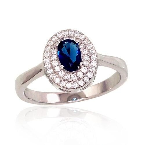 Silver ring with Zirkons