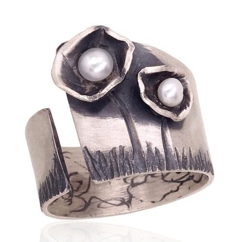 Silver ring with Fresh-water Pearl