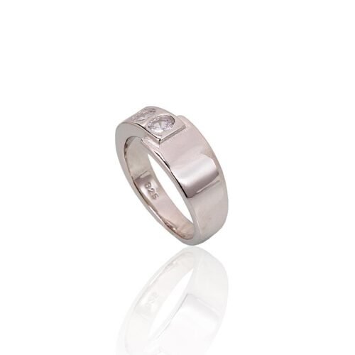 Alternative view of Silver ring with Zirkons