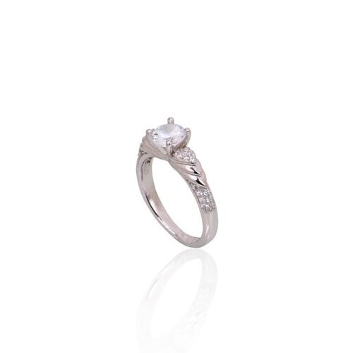 Alternative view of Silver ring with Zirkons