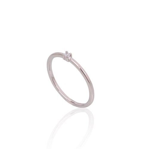 Alternative view of Silver ring with Zirkons