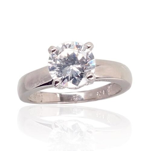 Silver ring with Zirkons