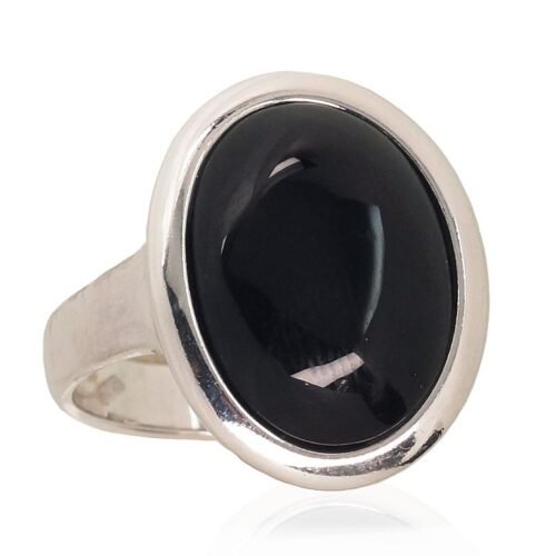 Silver ring with Onix
