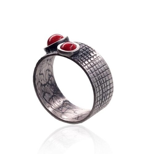 Alternative view of Silver ring with Coral (Imitation)