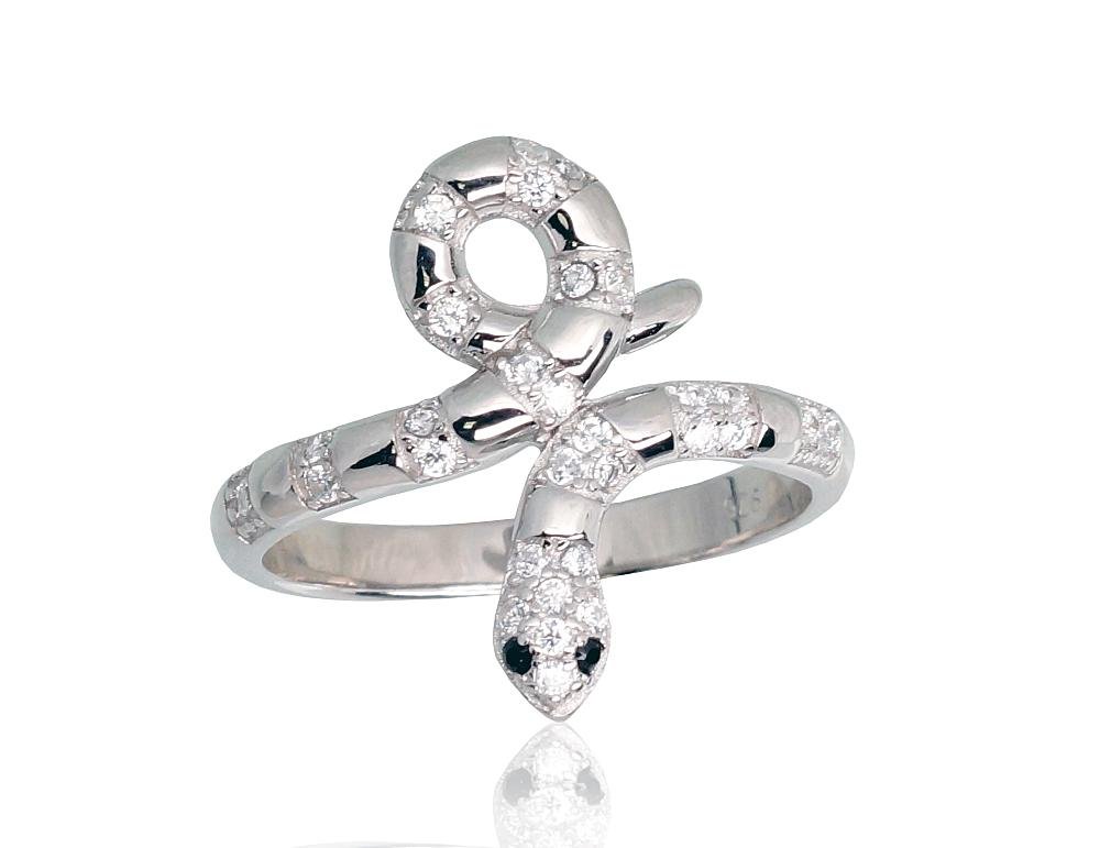 Silver ring with Zirkons
