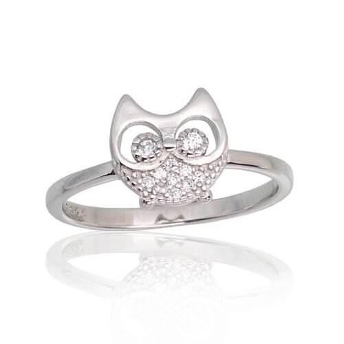 Silver ring with Zirkons