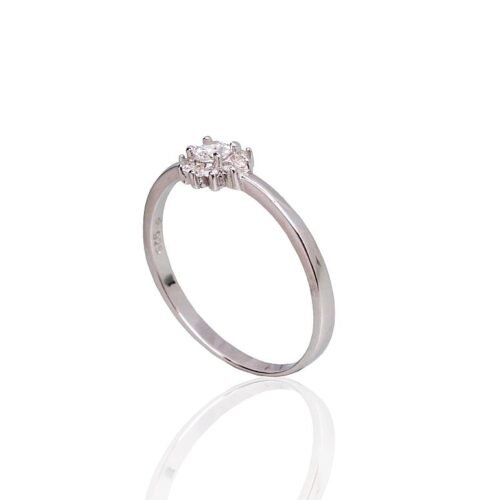 Alternative view of Silver ring with Zirkons