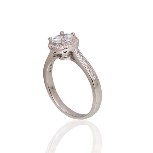 Alternative view of Silver ring with Zirkons