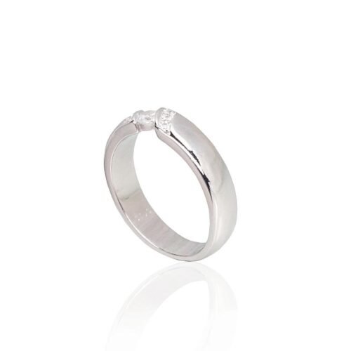 Alternative view of Silver ring with Zirkons