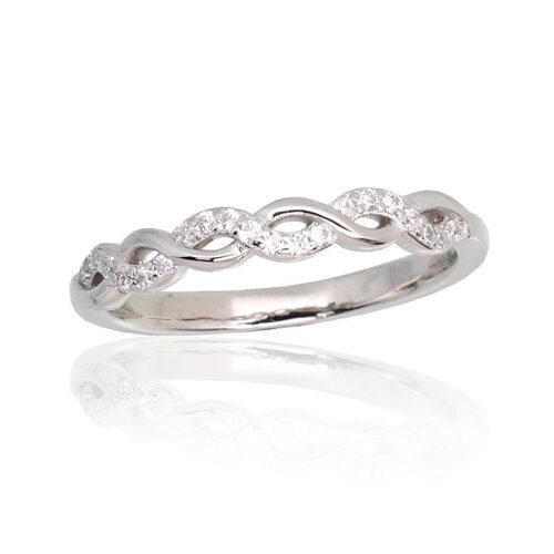 Silver ring with Zirkons