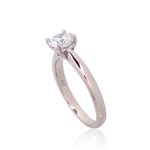 Alternative view of Silver ring with Zirkons