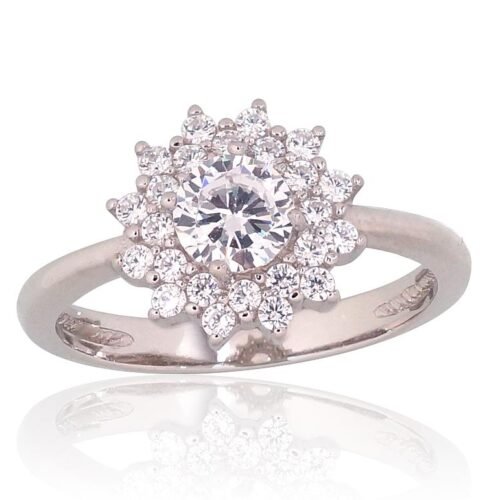Silver ring with Zirkons