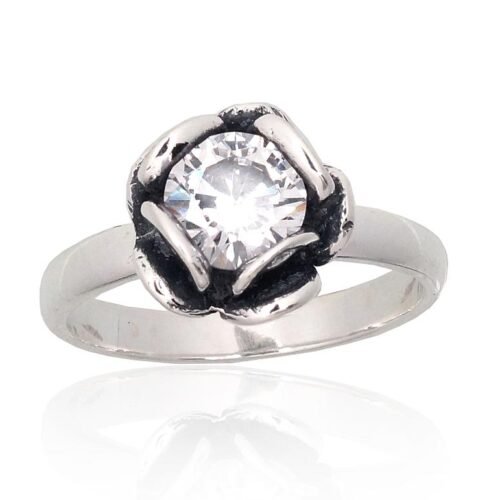Silver ring with Zirkons