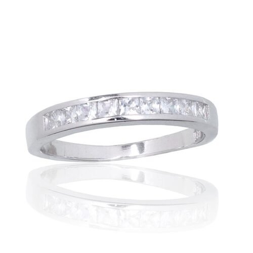 Silver ring with Zirkons
