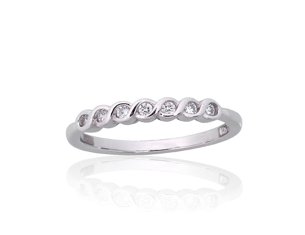Silver ring with Zirkons