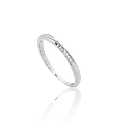 Alternative view of Silver ring with Zirkons