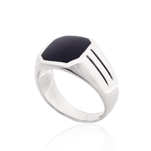 Alternative view of Silver ring with Onix
