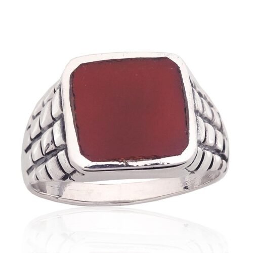 Silver ring with Carnelian