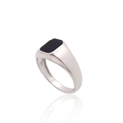 Alternative view of Silver ring with Onix