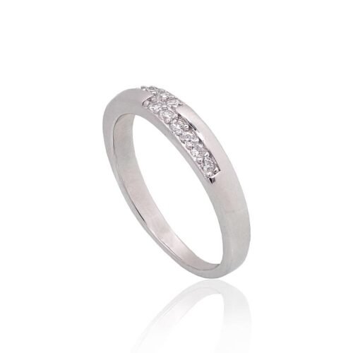 Alternative view of Silver ring with Zirkons