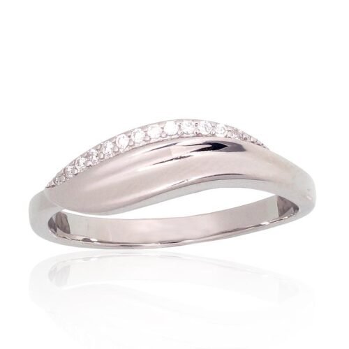 Silver ring with Zirkons