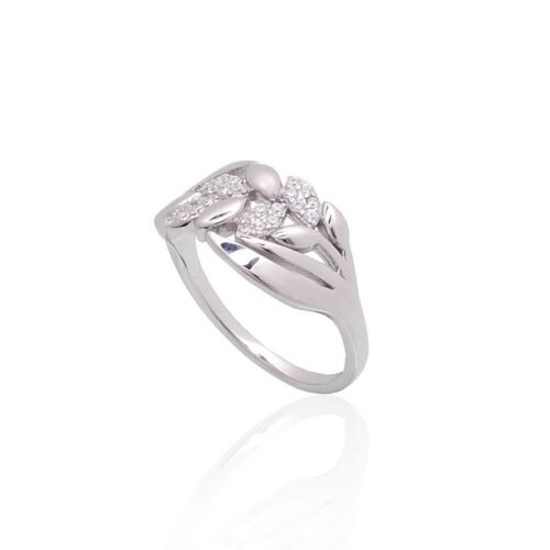 Alternative view of Silver ring with Zirkons