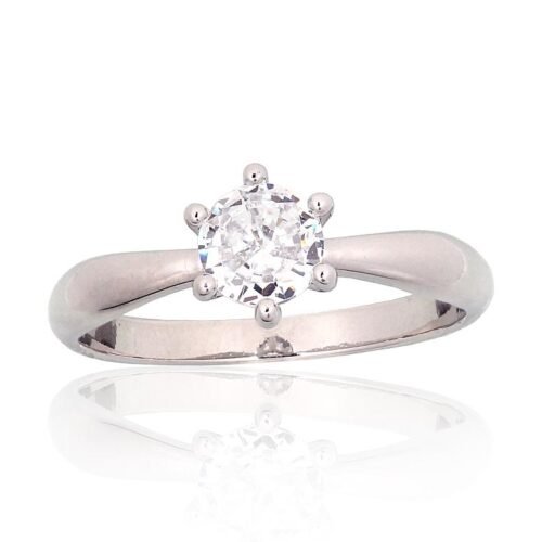 Silver ring with Zirkons