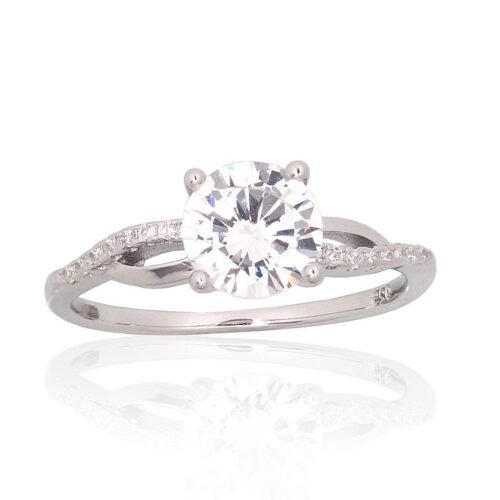 Silver ring with Zirkons