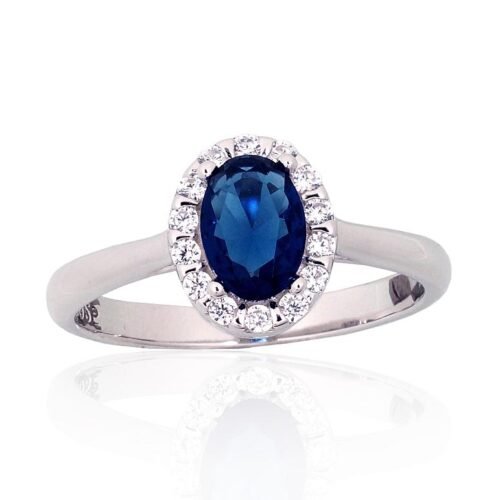 Silver ring with Zirkons