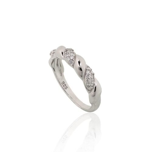 Alternative view of Silver ring with Zirkons