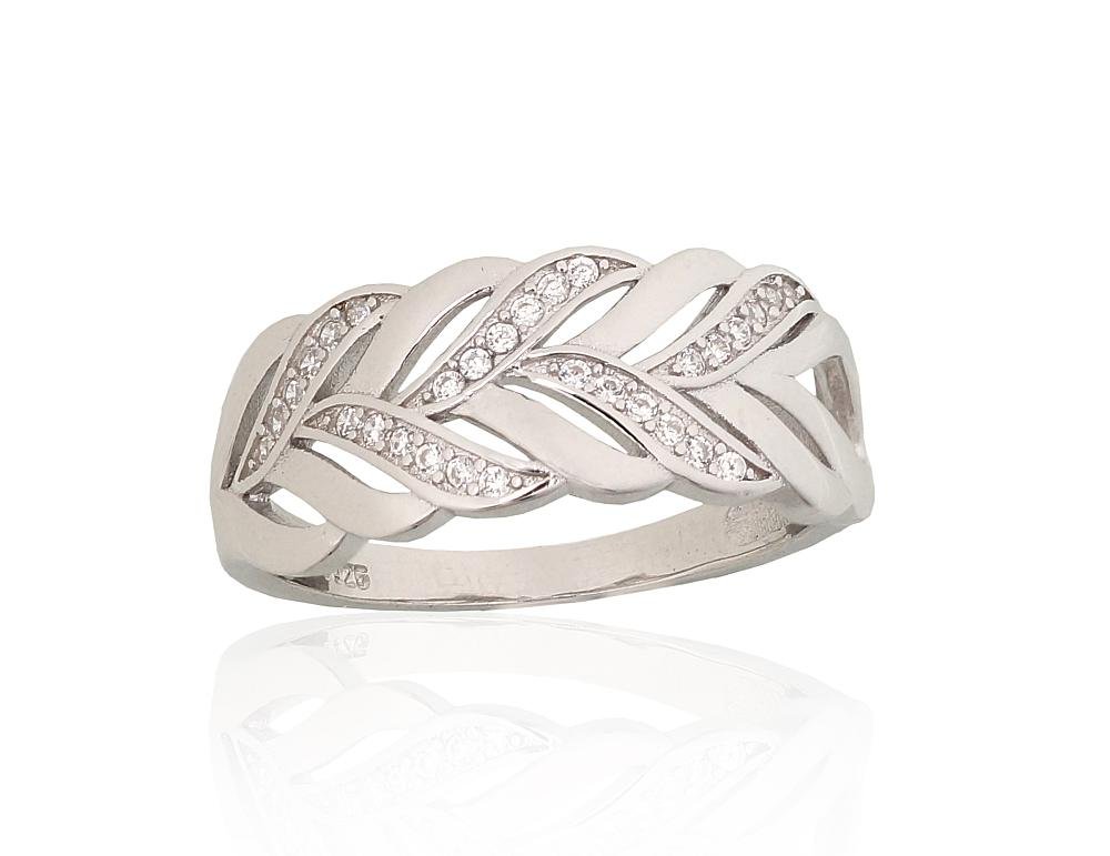 Silver ring with Zirkons