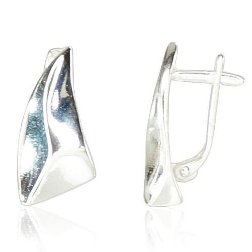 Silver earrings with 'english' lock