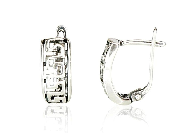 Silver earrings with 'english' lock