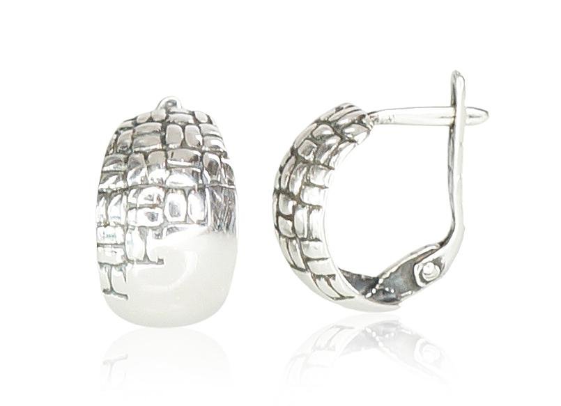 Silver earrings with 'english' lock